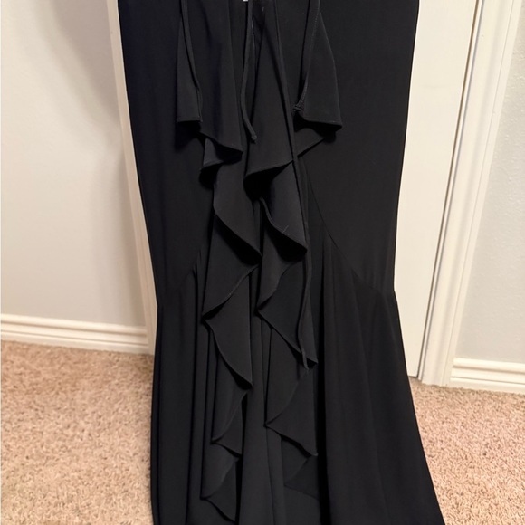 Formal dress size 7- NWOT- black and white - Picture 4 of 9